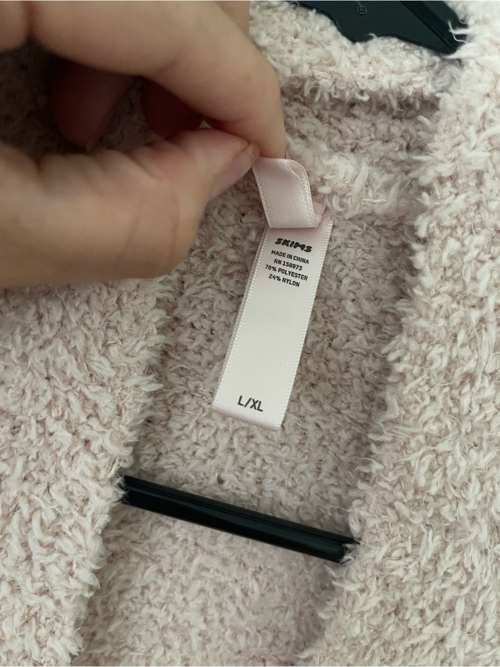 SKIMS Cozy Robe - Picture 3 of 4